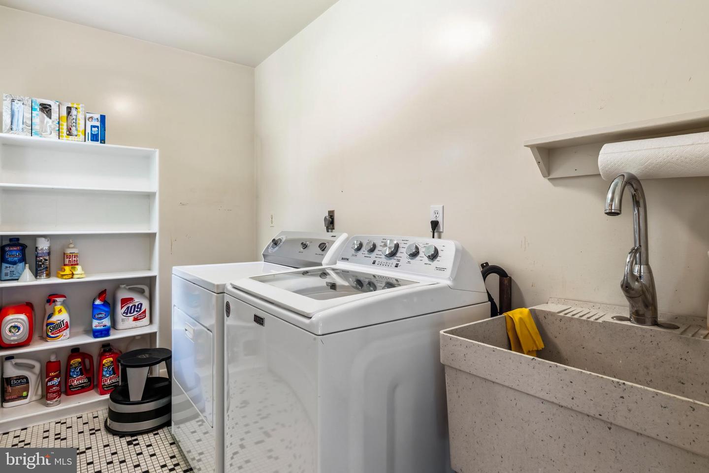 6281 Linkythorn Ln Property Photo 44