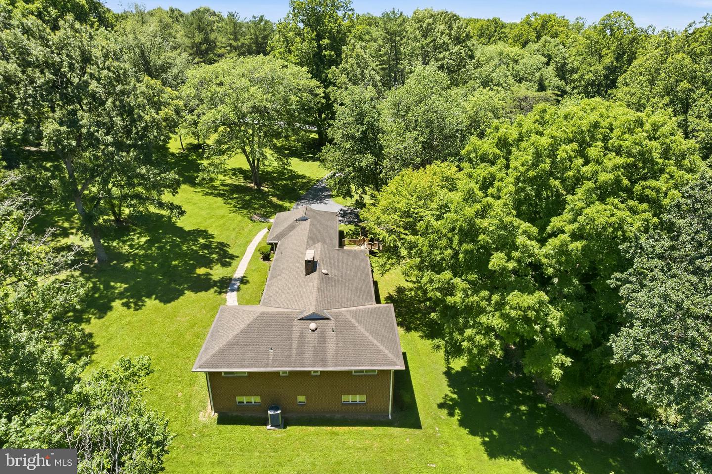 6281 Linkythorn Ln Property Photo 79