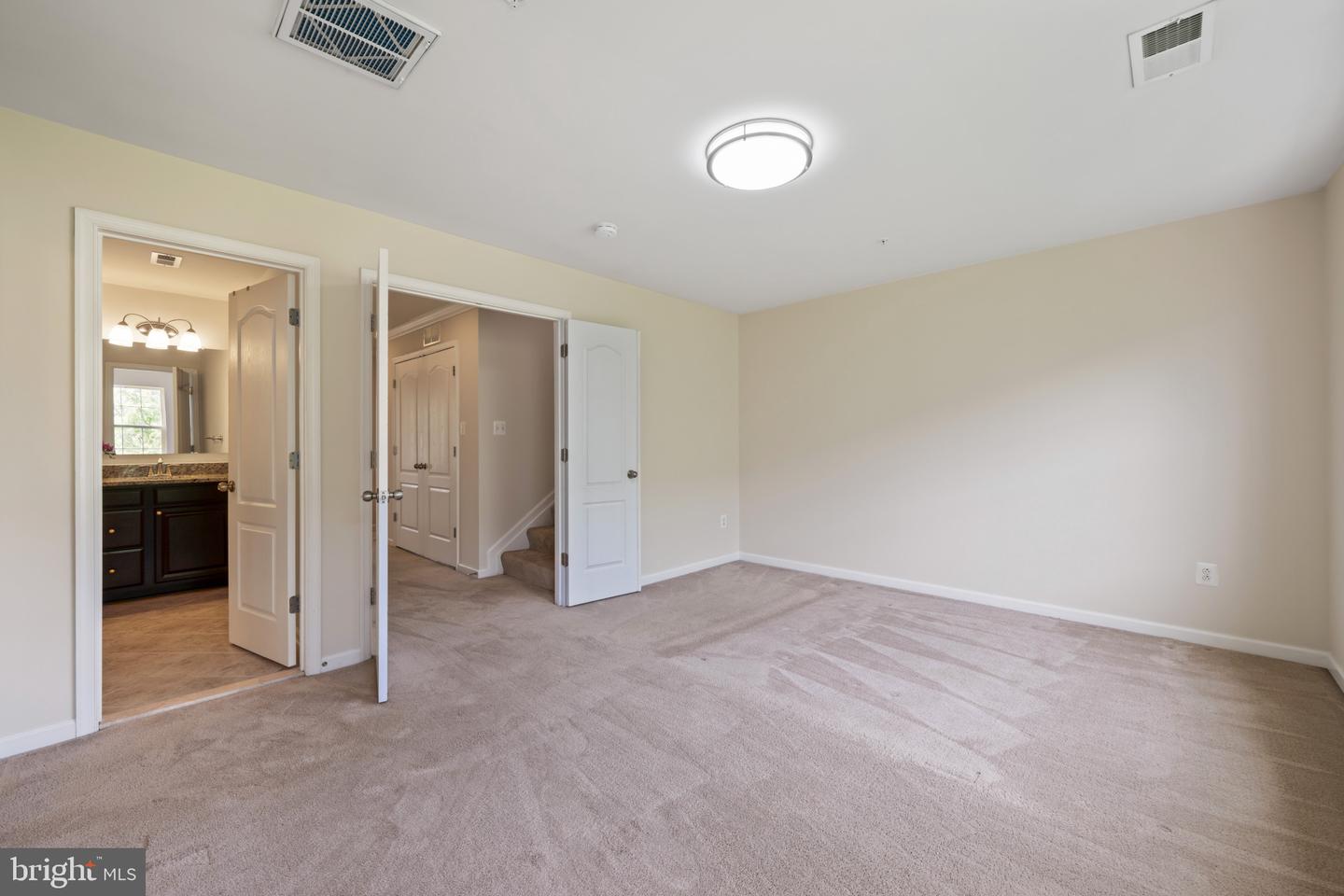 7062 Foxton Way Property Photo 23