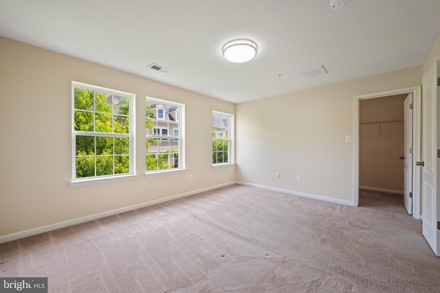 7062 Foxton Way Property Photo 25