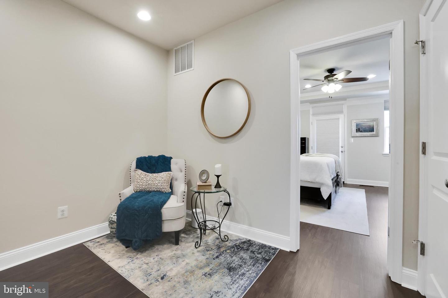7312 Harlow Way #b Property Photo 30