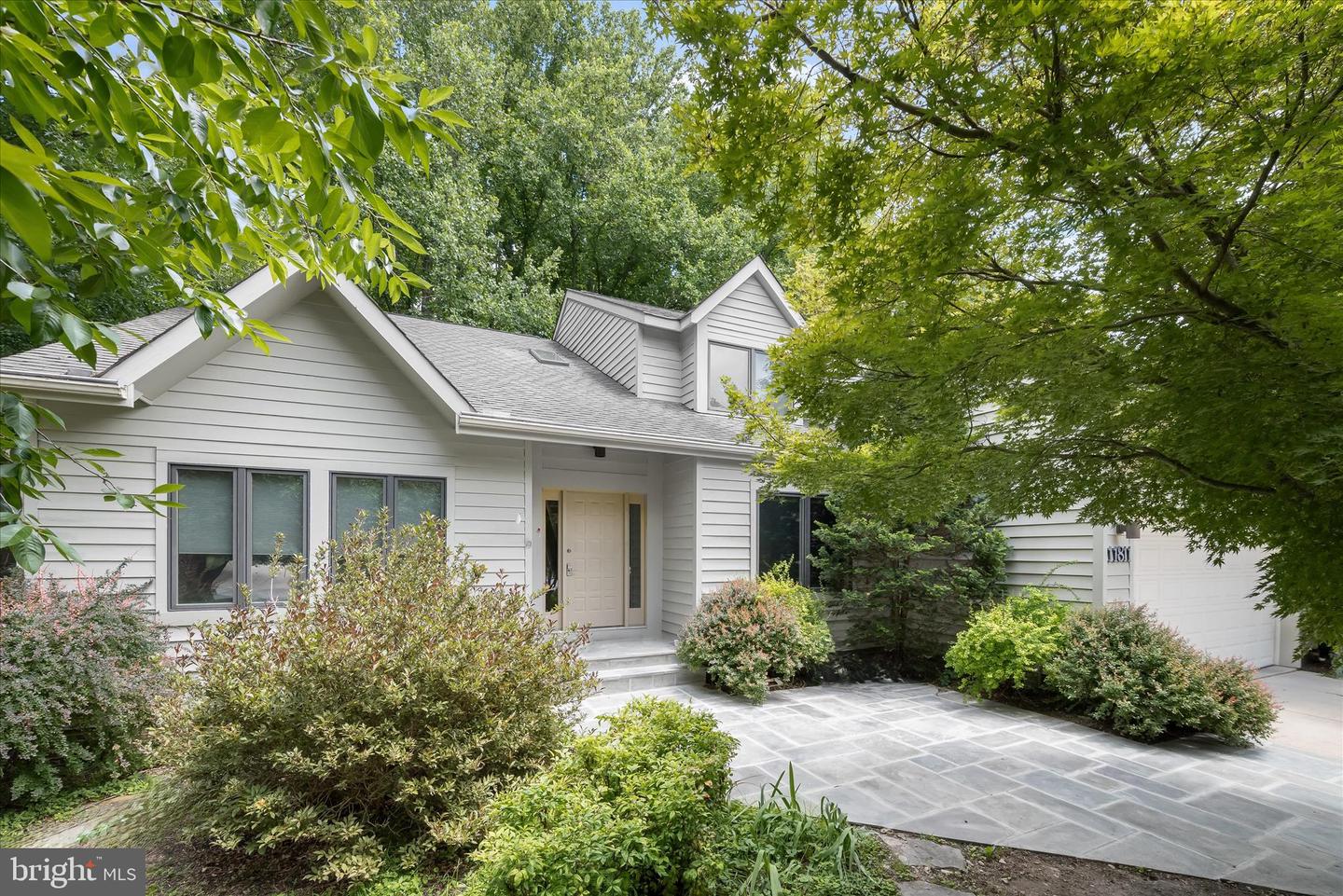 11811 Far Edge Path Property Photo 1