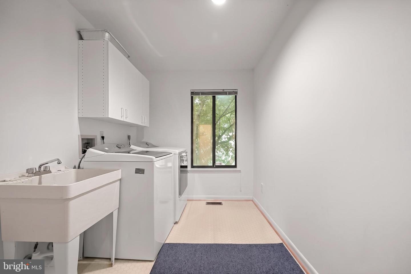 11811 Far Edge Path Property Photo 34