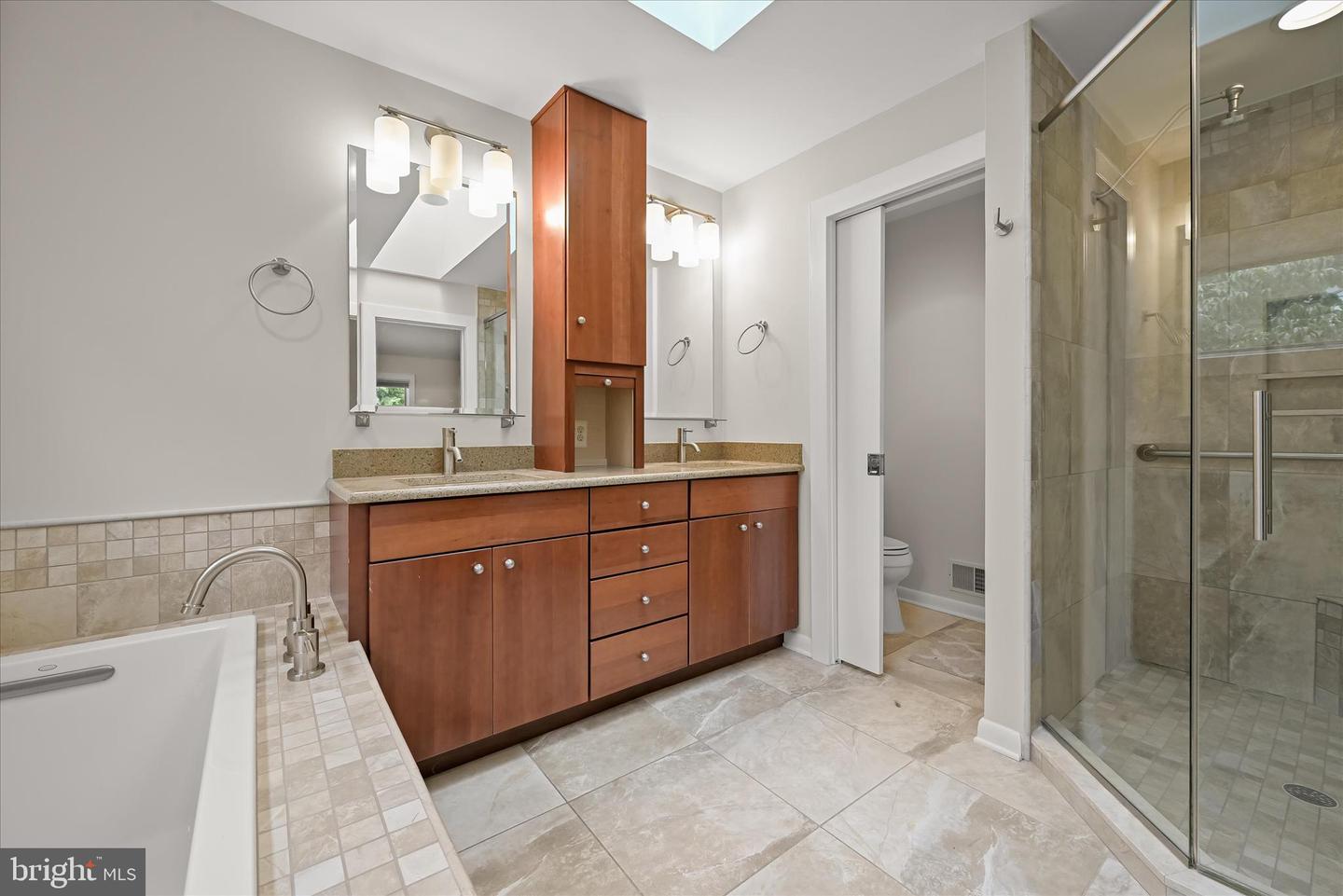 11811 Far Edge Path Property Photo 40