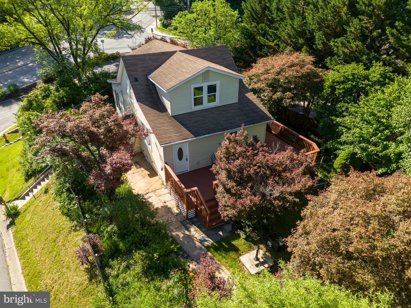 8615 Ridge Rd Property Photo 1