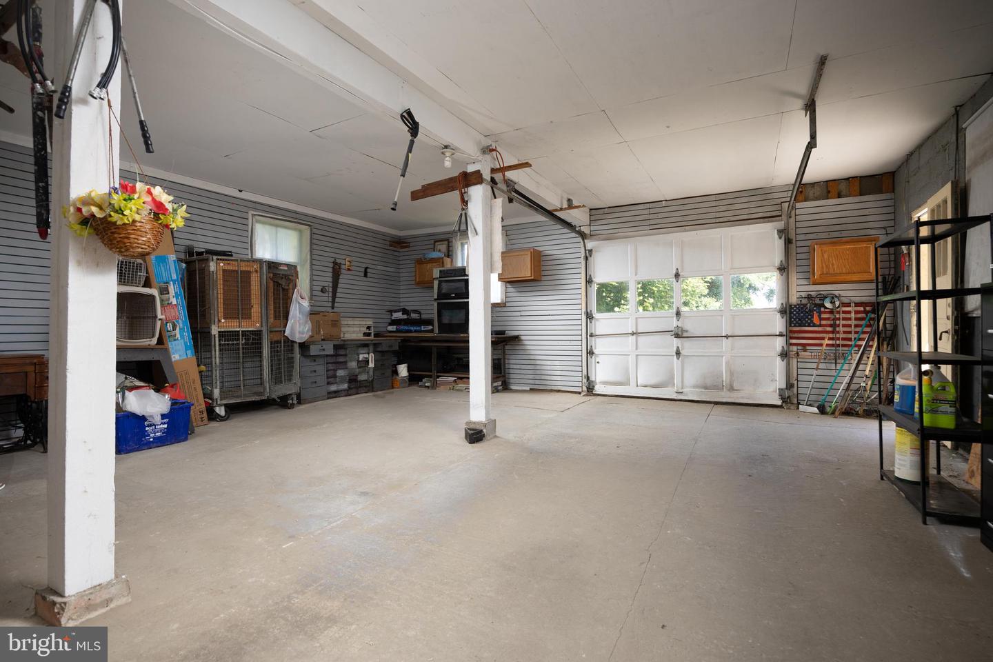8615 Ridge Rd Property Photo 24