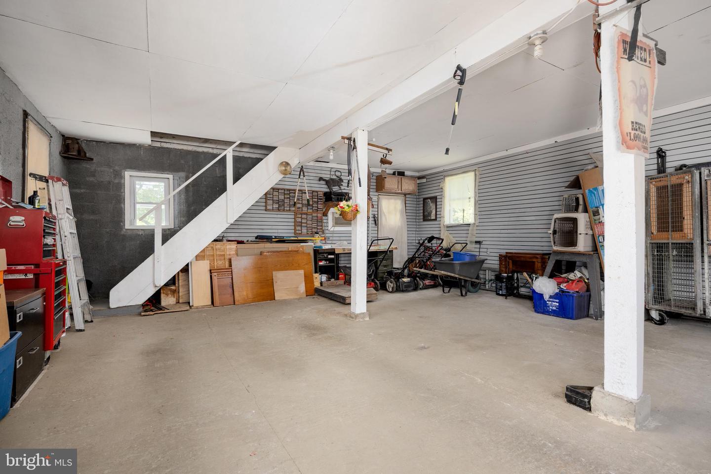 8615 Ridge Rd Property Photo 25