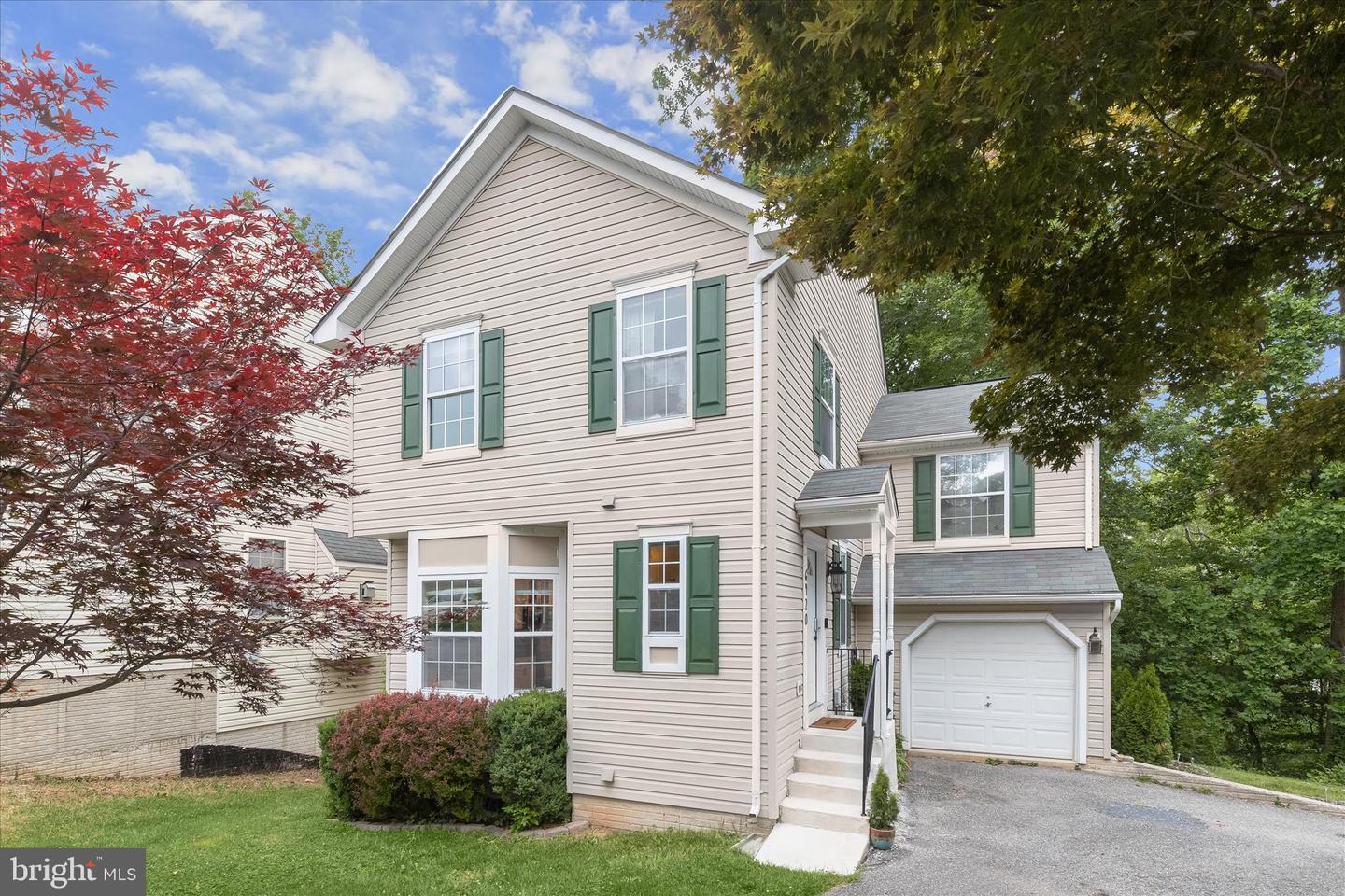 6420 IVY TER Property Photo 1