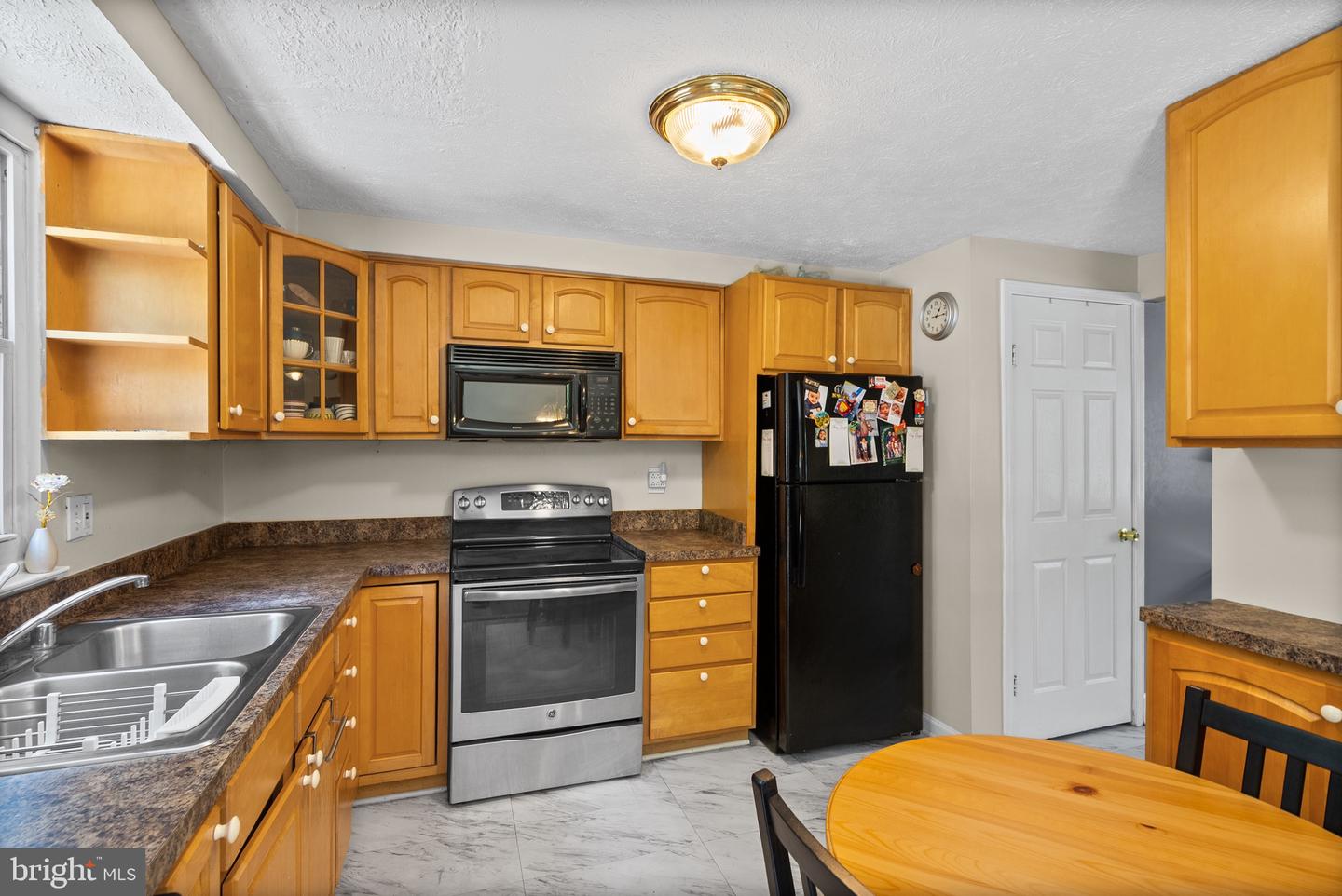 9201 Wilbur Ct Property Photo 5