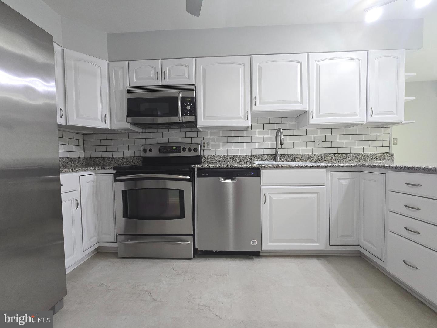 10298 Greek Boy Pl Property Photo 26