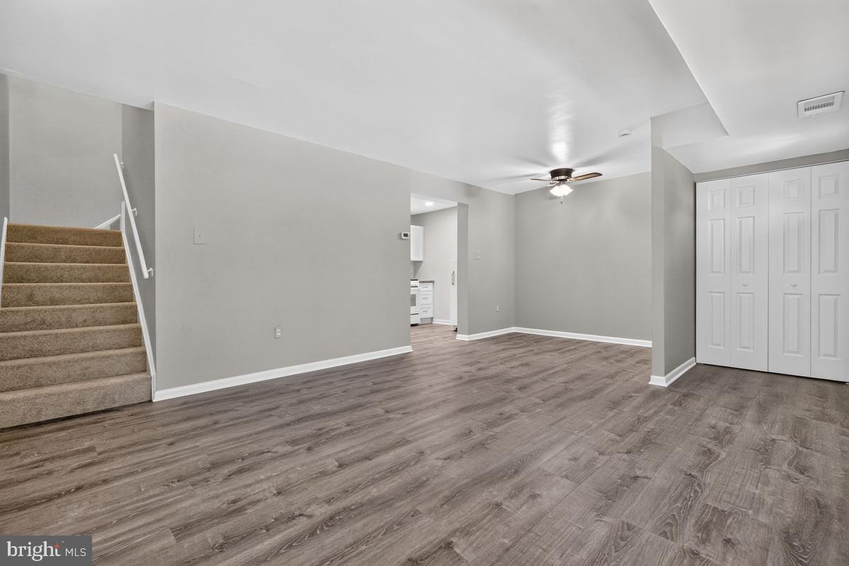 9220 Bridle Path Ln #n Property Photo 4