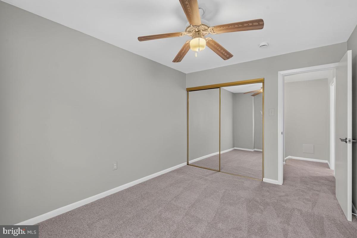 9220 Bridle Path Ln #n Property Photo 9