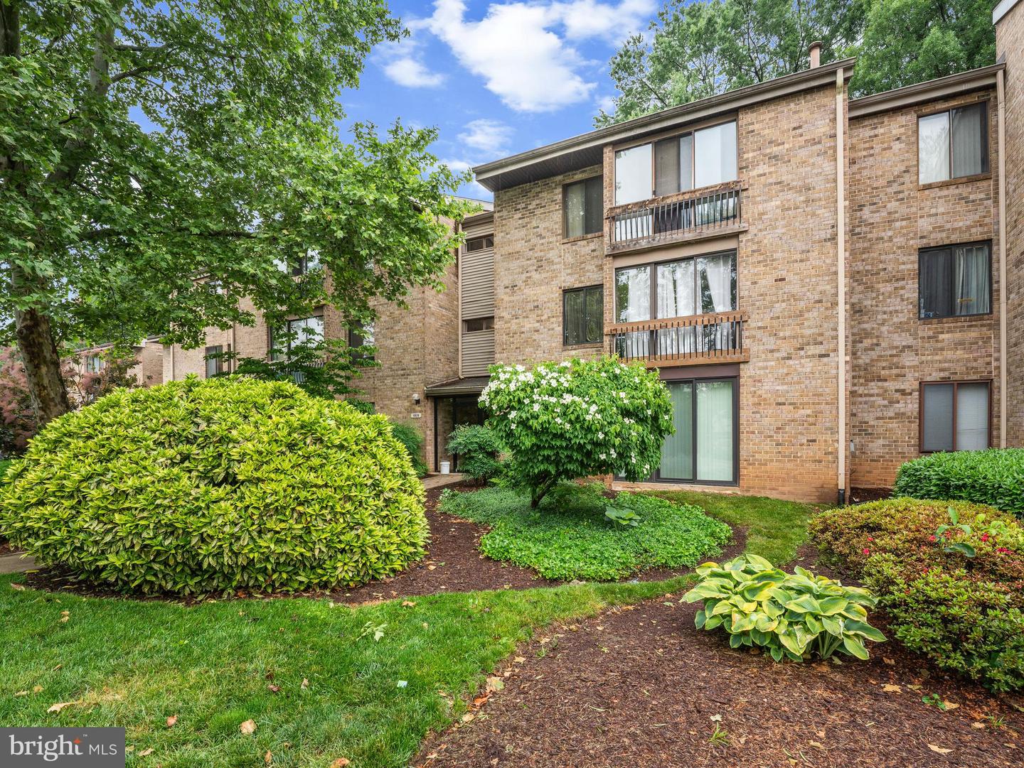 10578 Cross Fox Ln #e2 Property Photo 2