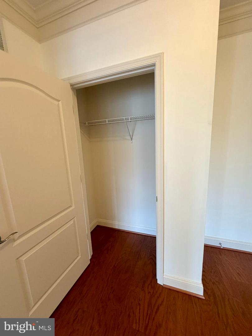 8501 Coltrane Ct #407 Property Photo 7