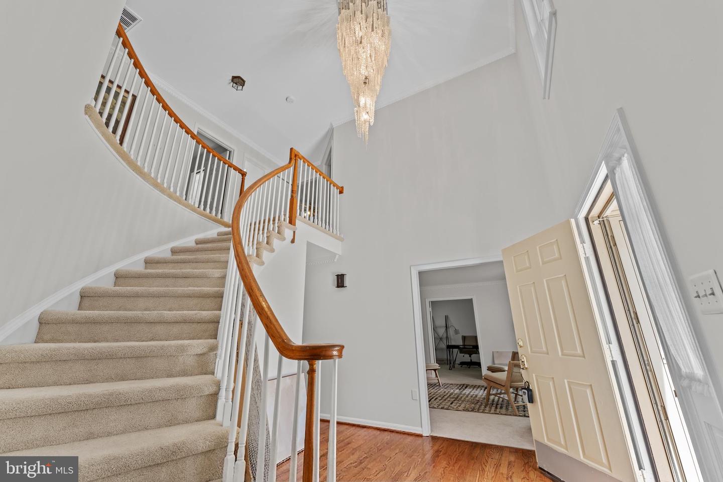 7142 Rivers Edge Rd Property Photo 8