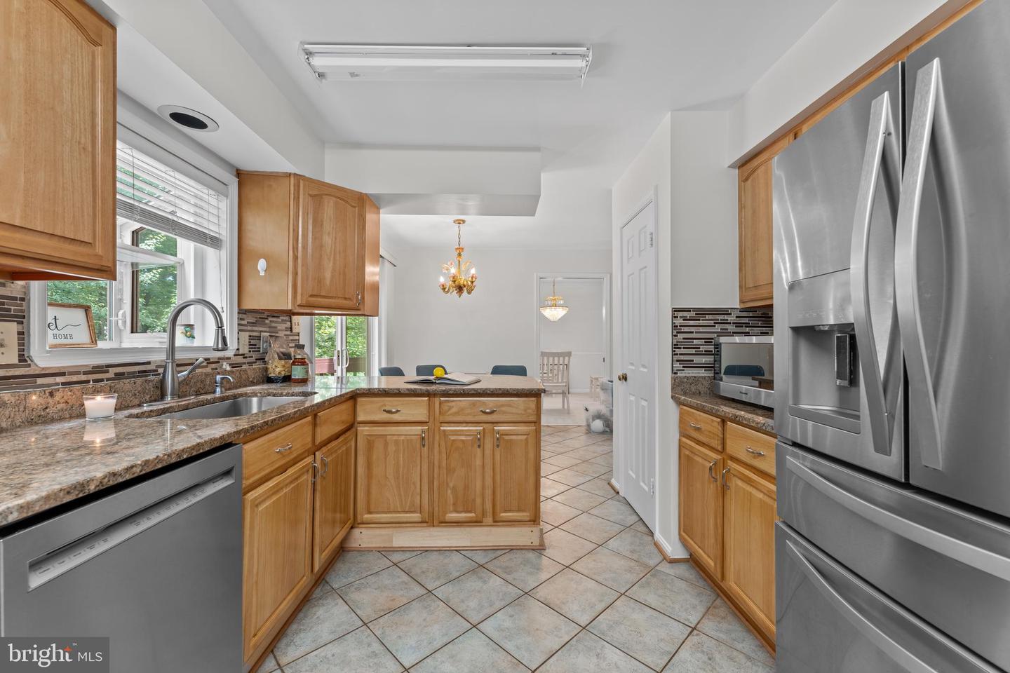 7142 Rivers Edge Rd Property Photo 15