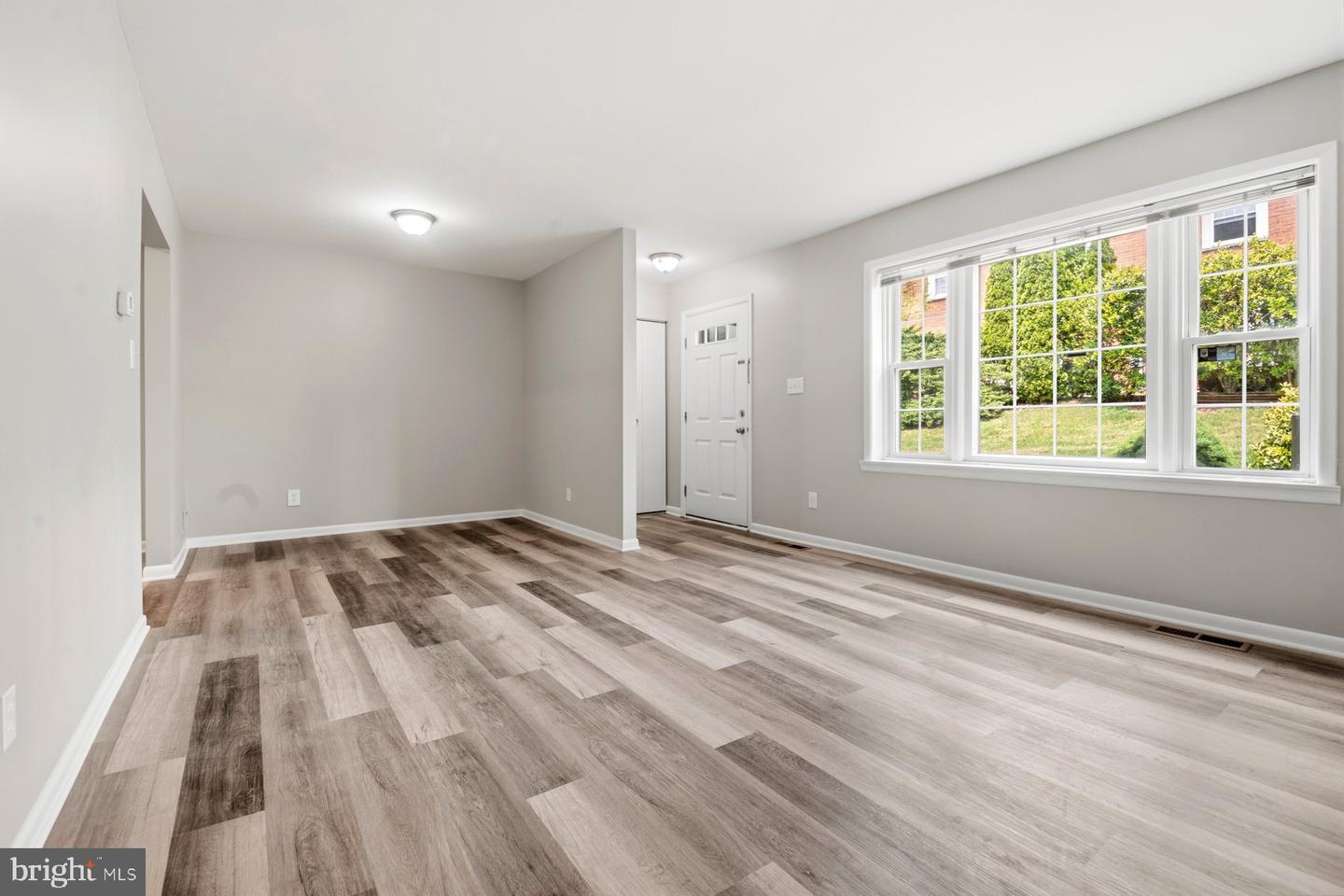9080 Moonshine Hollow #f Property Photo 13