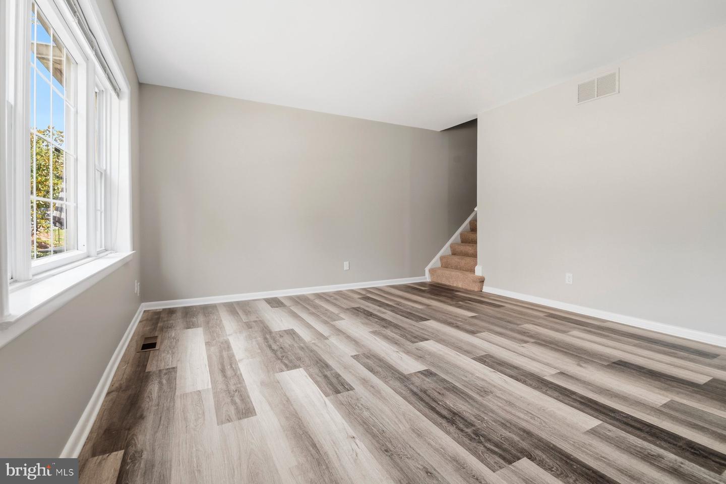 9080 Moonshine Hollow #f Property Photo 15