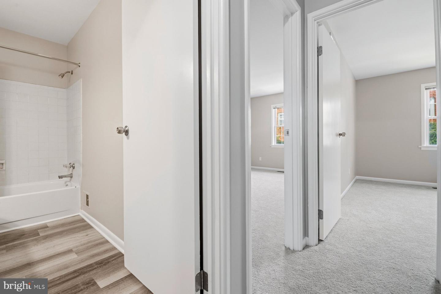 9080 Moonshine Hollow #f Property Photo 16