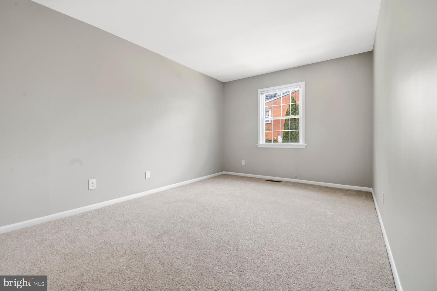 9080 Moonshine Hollow #f Property Photo 17