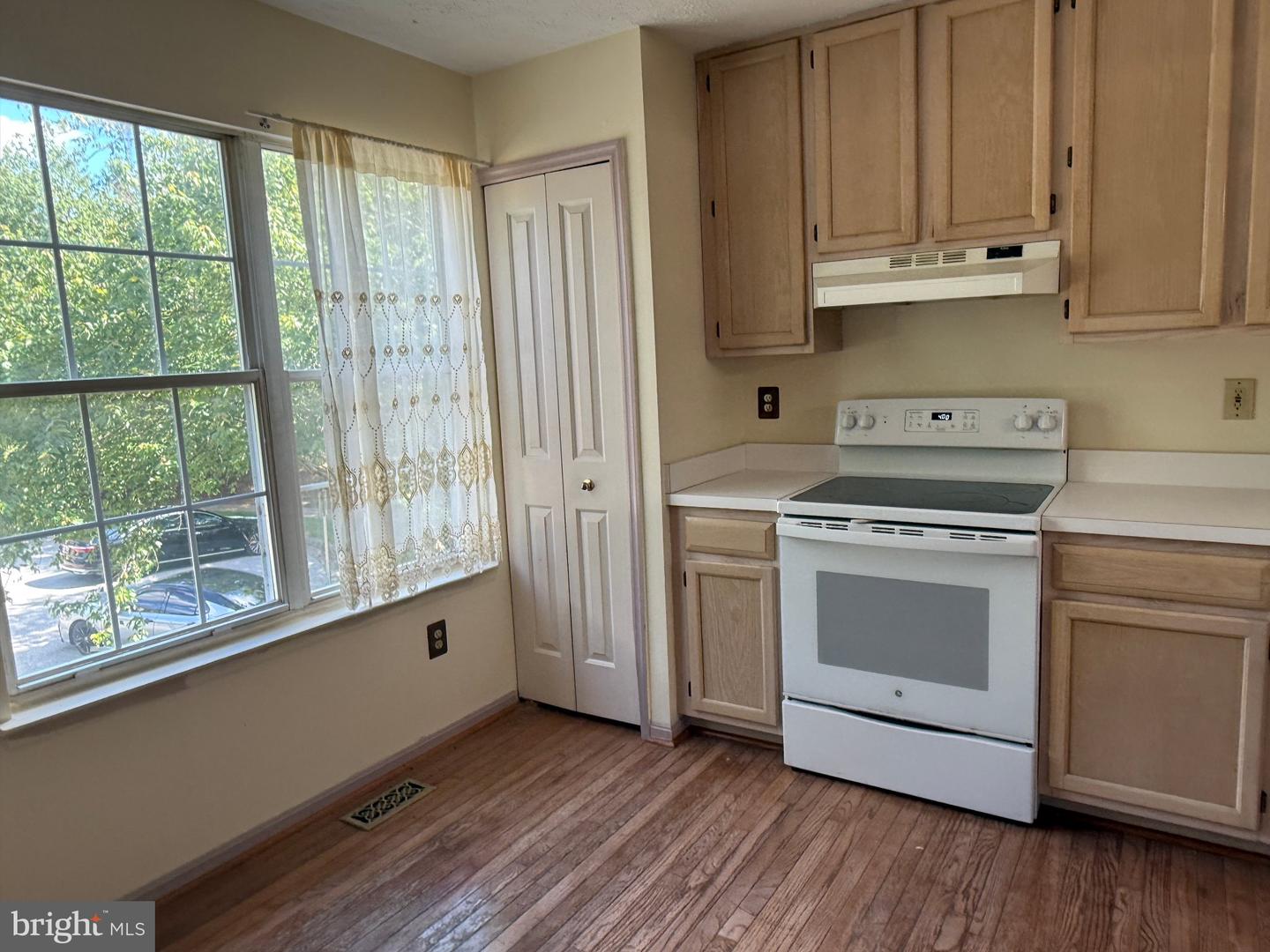 9324 Daly Ct Property Photo 13