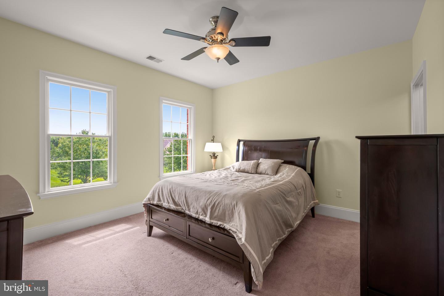 11526 Fox River Dr Property Photo 46
