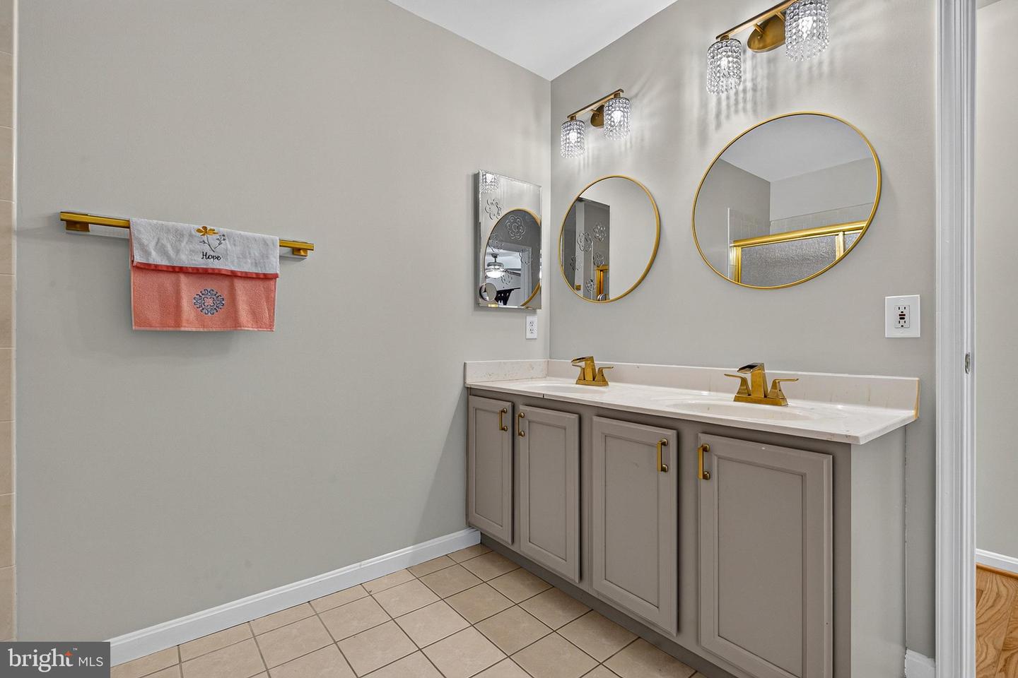 11171 Willow Green Way W Property Photo 31