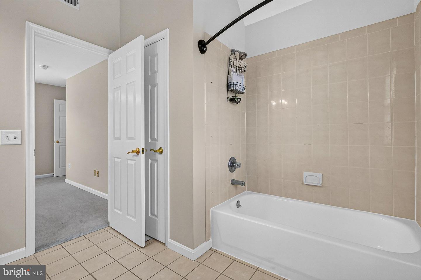 11171 Willow Green Way W Property Photo 35