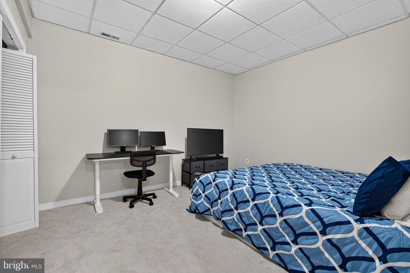 11171 Willow Green Way W Property Photo 43