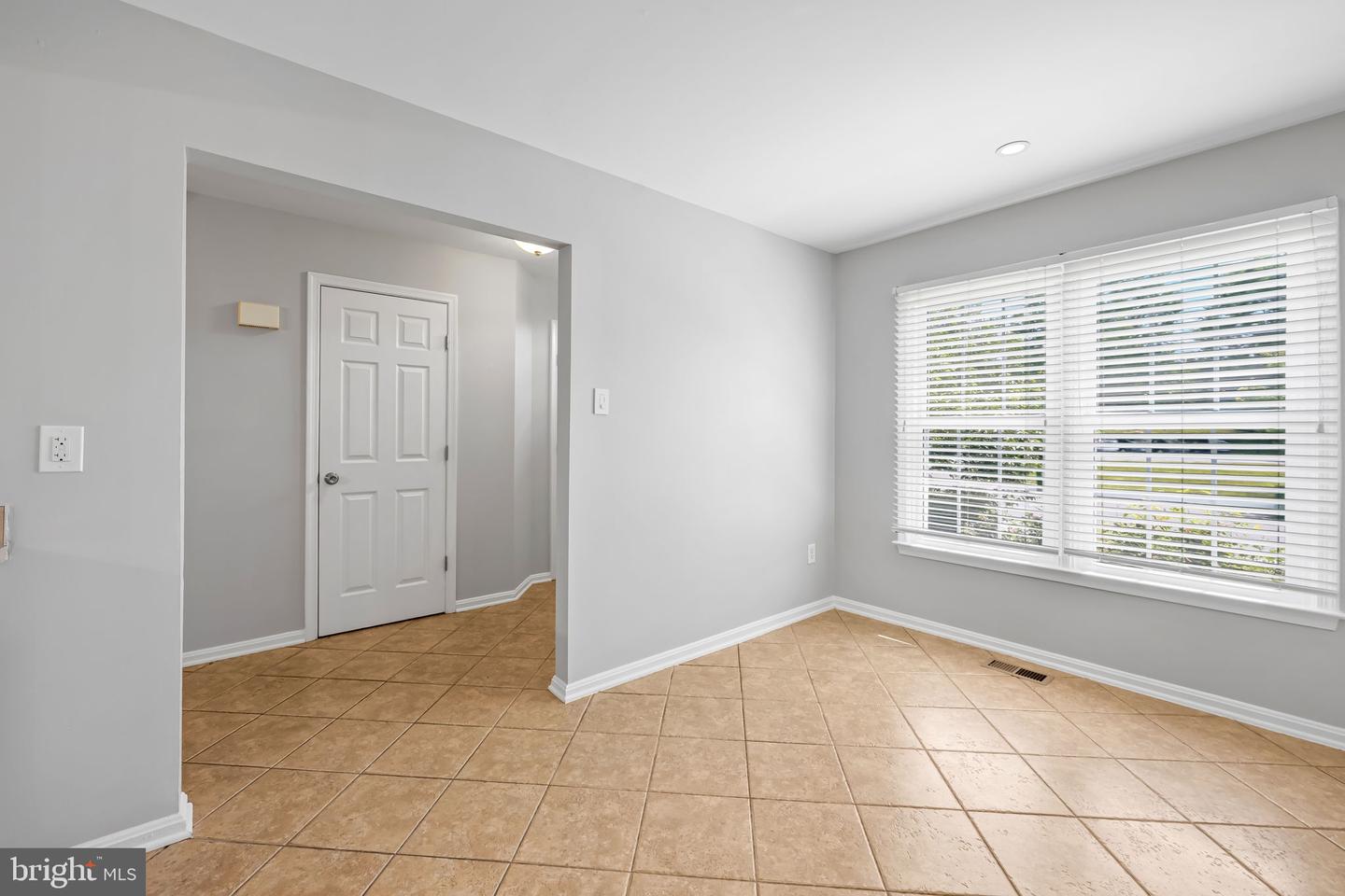 6312 Hampton Pl Property Photo 7