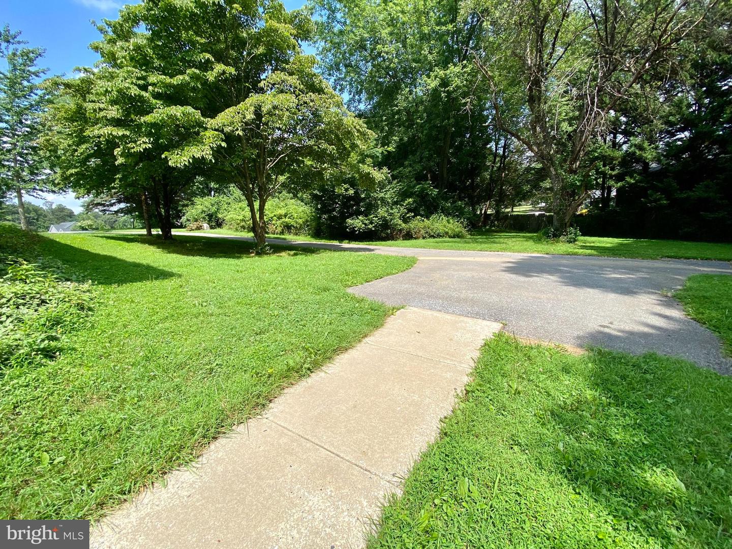 1851 Florence Rd #a Property Photo 3