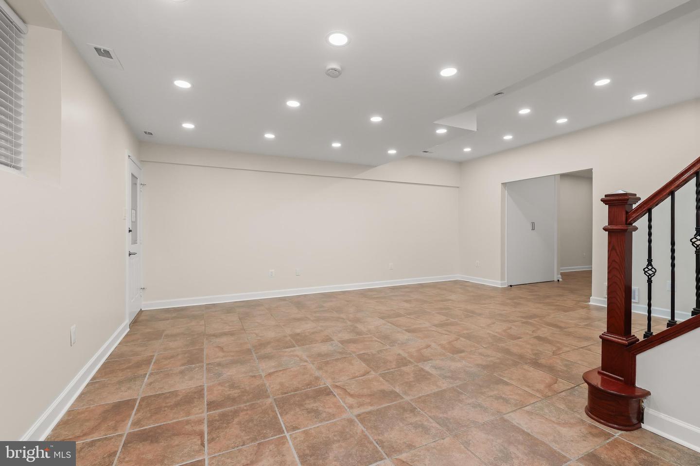 5189 Columbia Rd #10 49 Property Photo 44