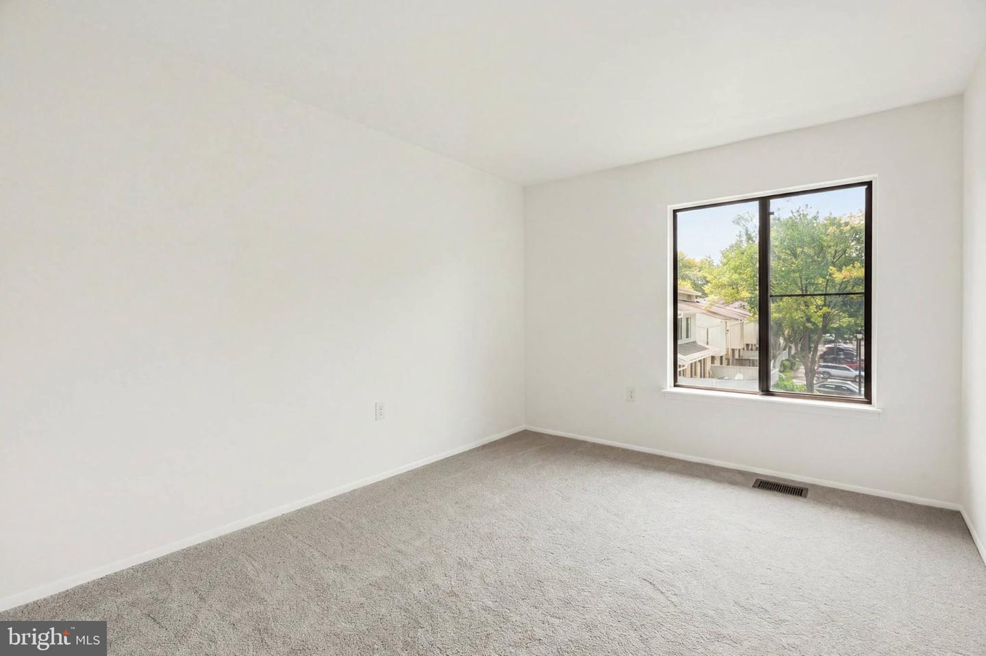 10901 Trotting Ridge Way #9-2 Property Photo 27