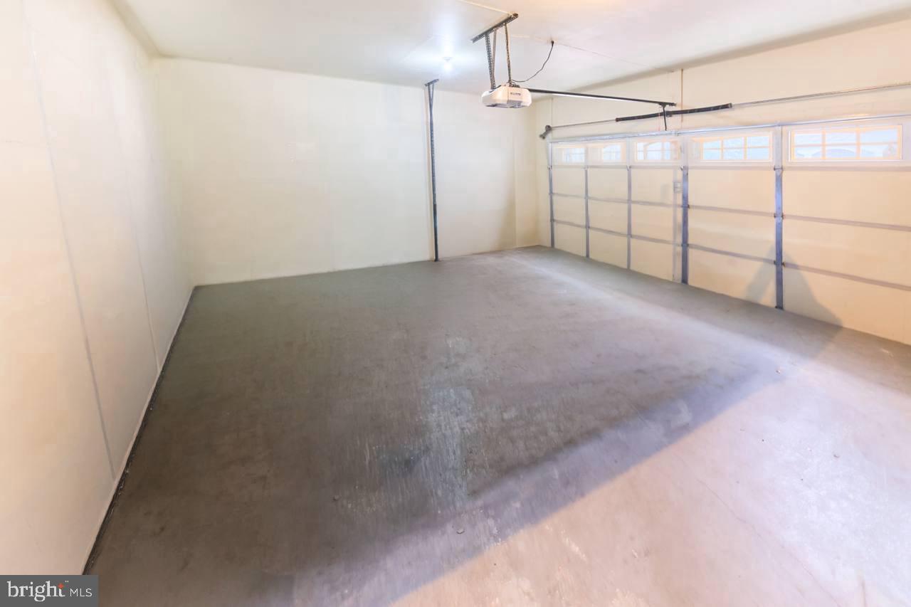 2605 Queensland Dr Property Photo 54
