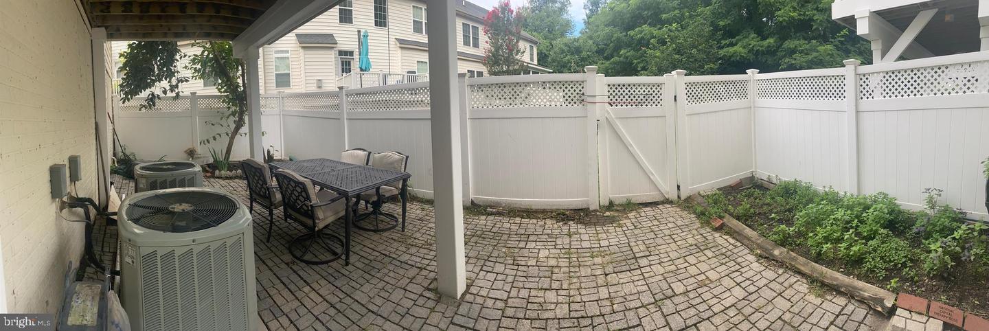 2605 Queensland Dr Property Photo 55