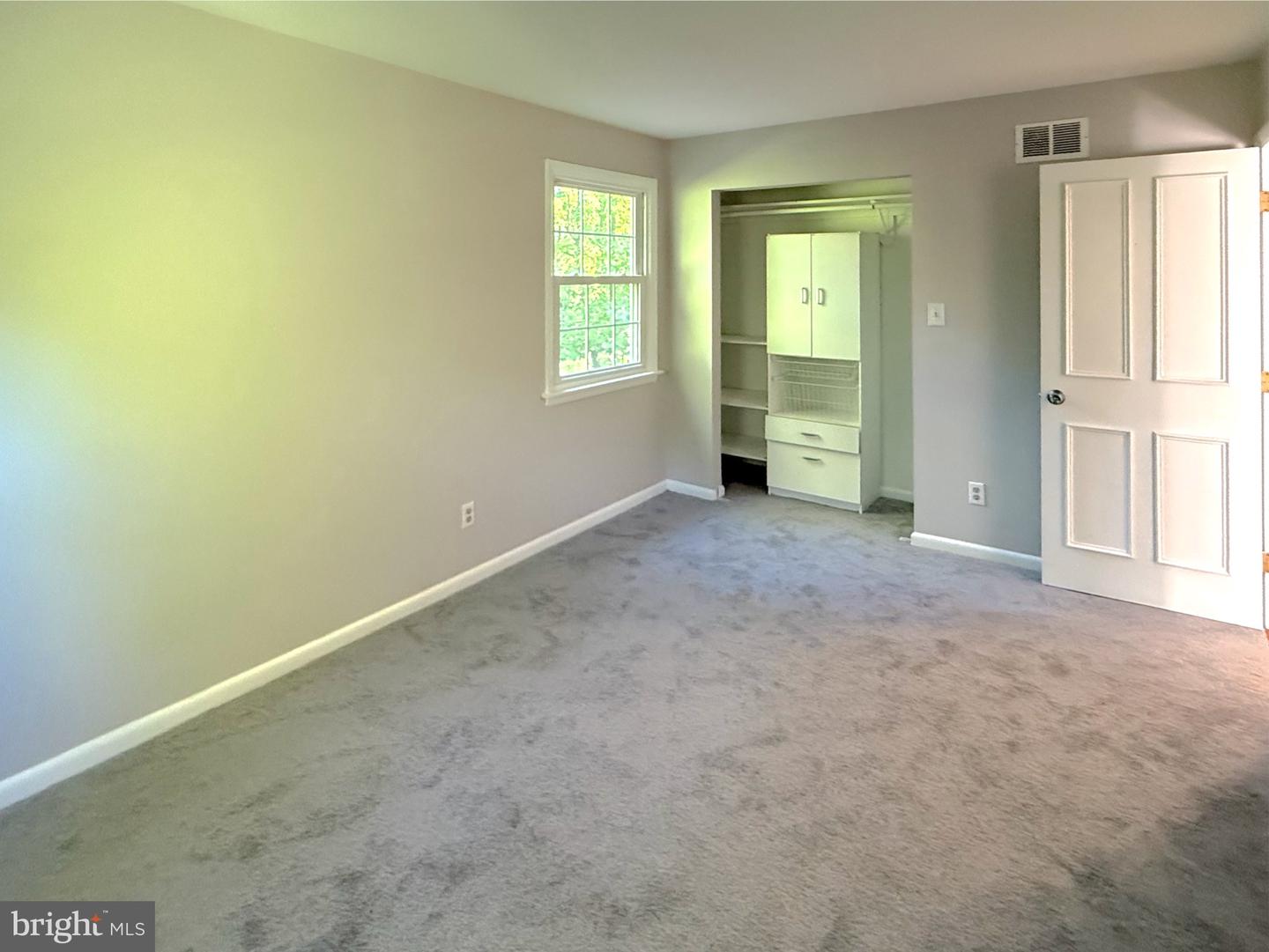 9006 Sidehill Rd Property Photo 34