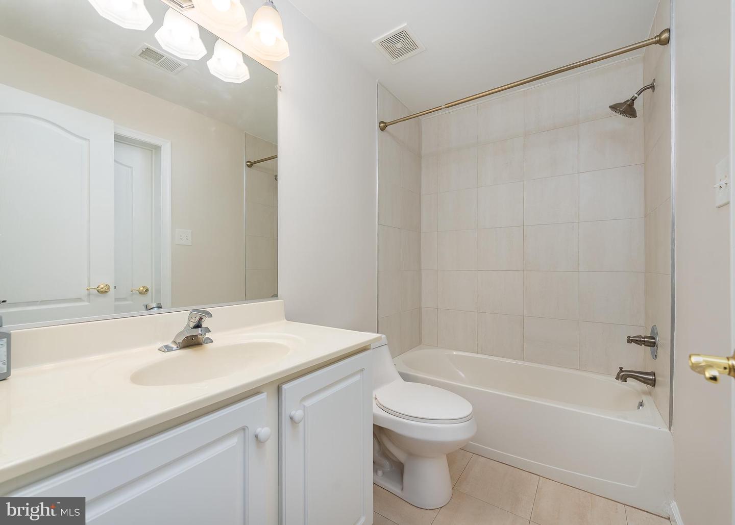 13728 Bold Venture Dr Property Photo 43
