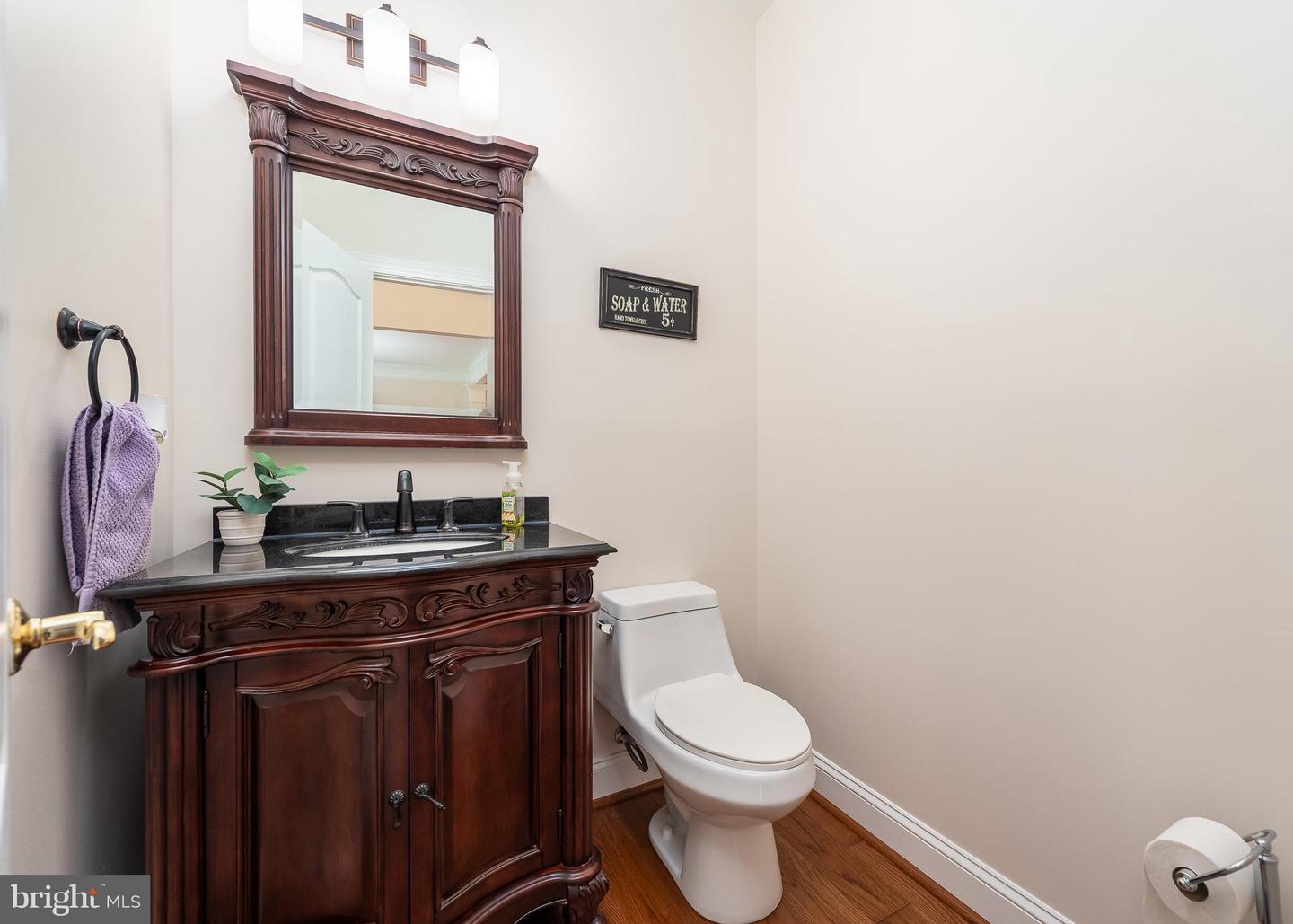 13728 Bold Venture Dr Property Photo 46