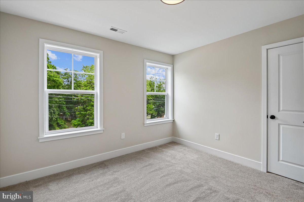 9312 Madison Ave Property Photo 35