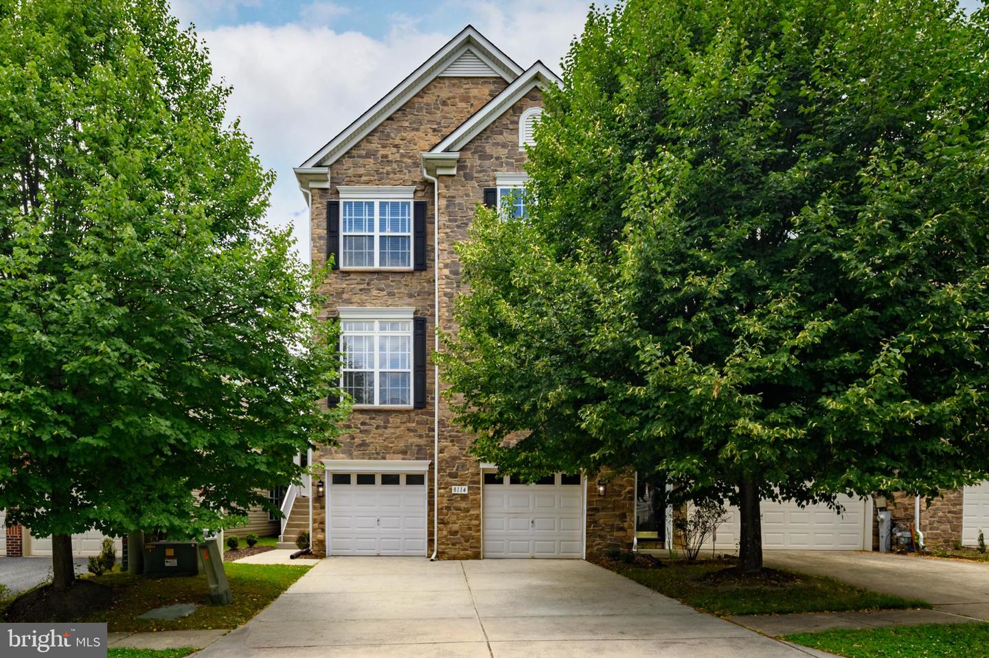 8114 Winding Ross Way Property Photo 1