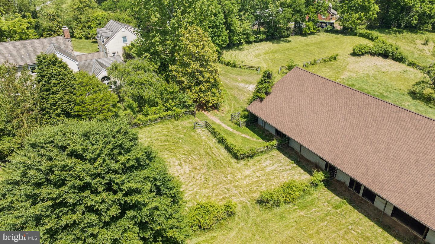 6393 W Rockburn Hill Rd Property Photo 89