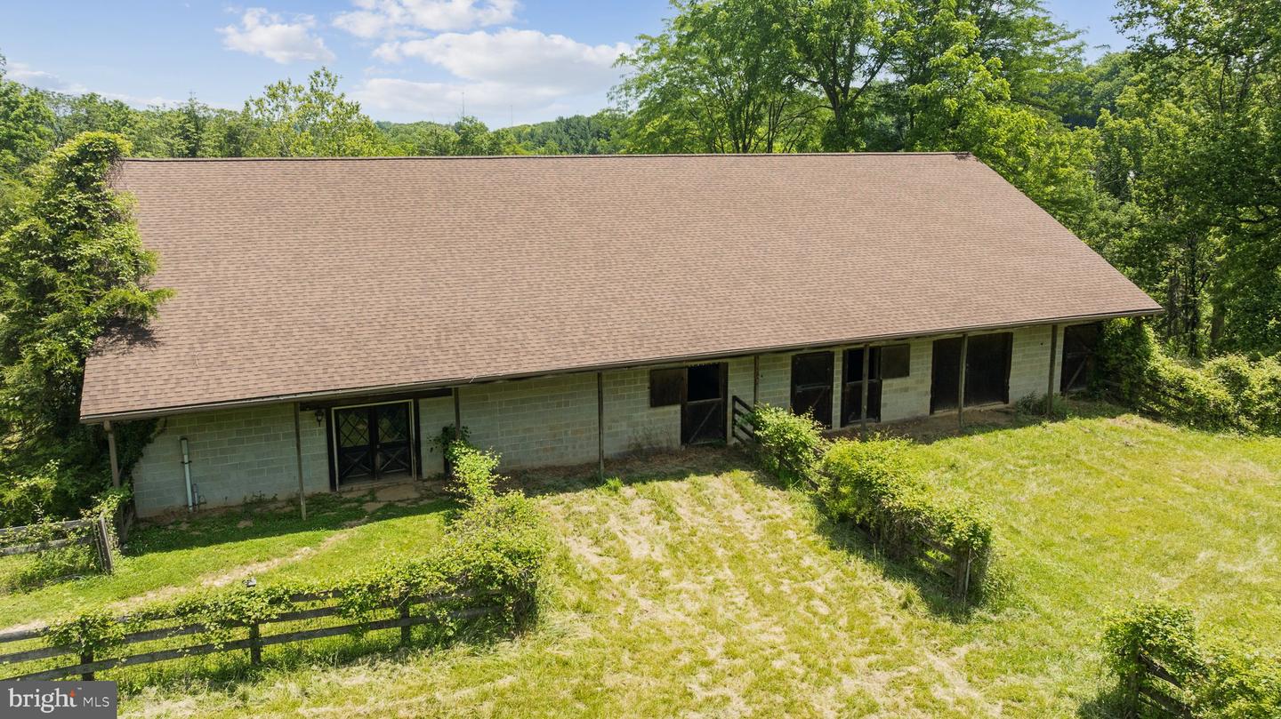 6393 W Rockburn Hill Rd Property Photo 93