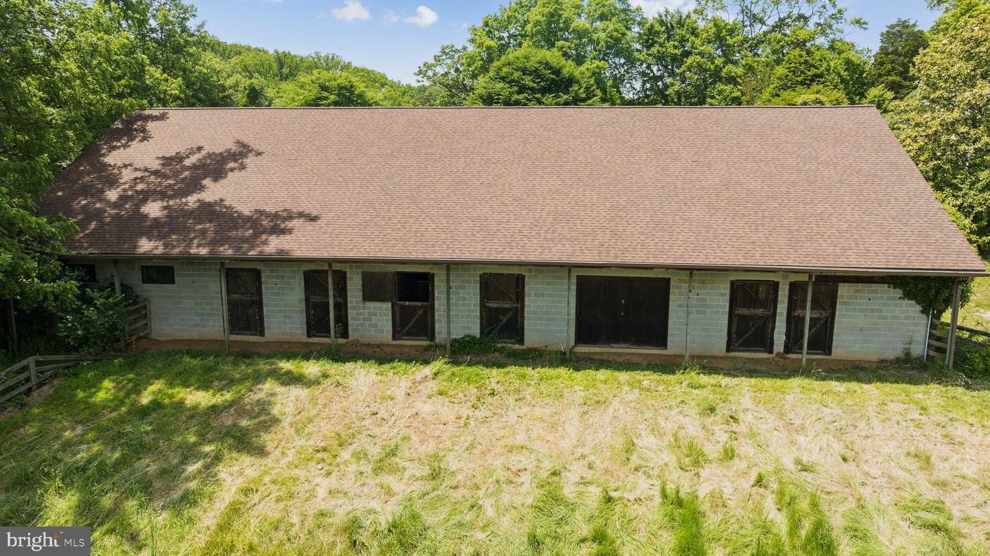 6393 W Rockburn Hill Rd Property Photo 96