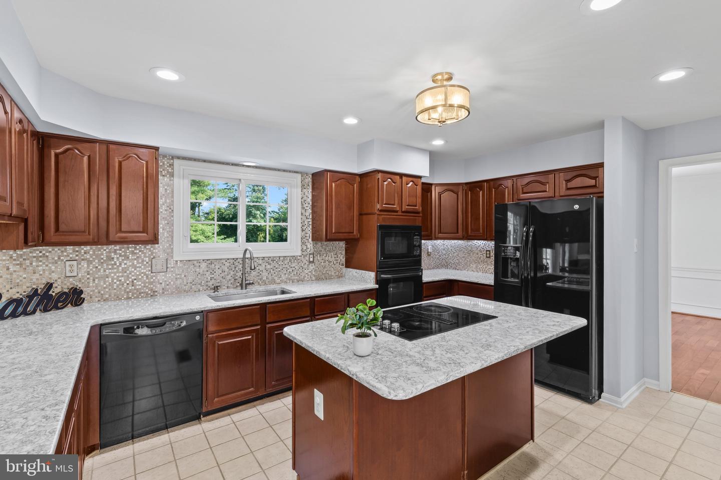 10210 Brightstone Pl Property Photo 18