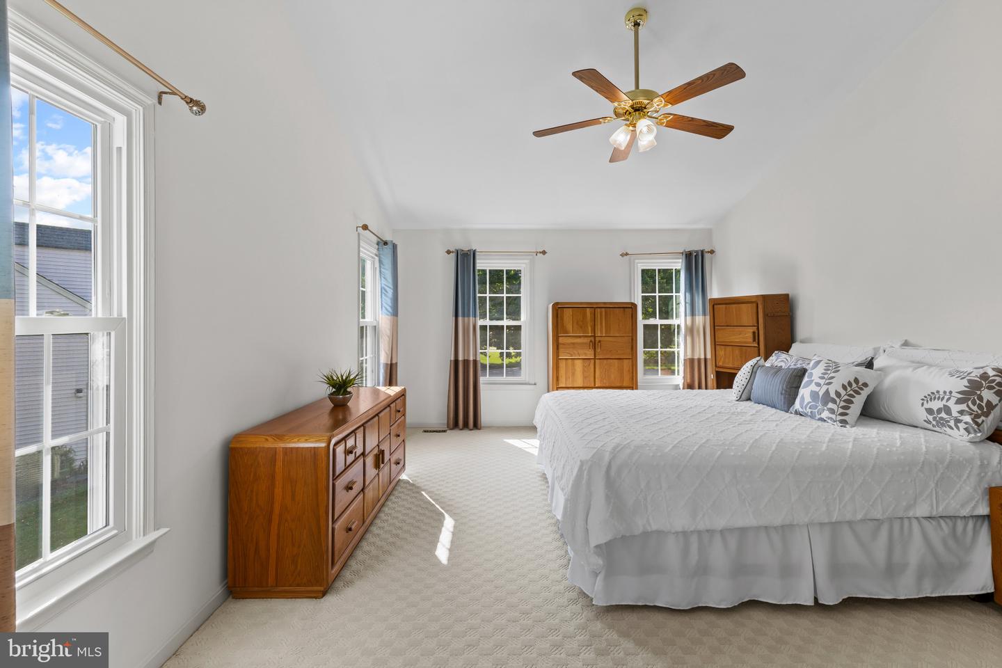 10210 Brightstone Pl Property Photo 40