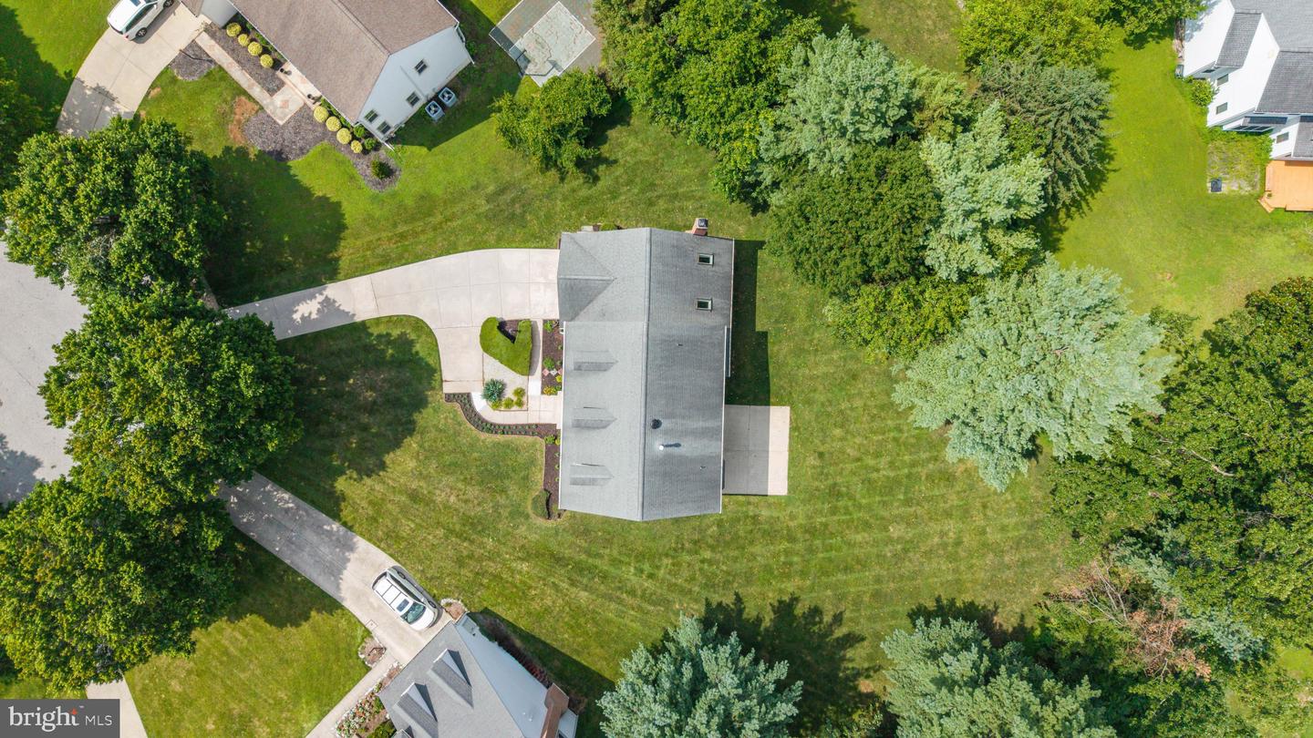 10210 Brightstone Pl Property Photo 58