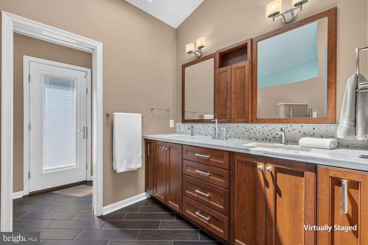 16262 Compromise Ct Property Photo 38