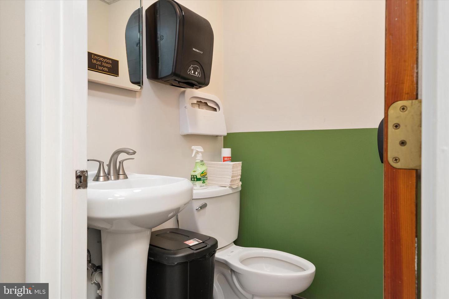 9650 Santiago #108-109 Property Photo 28