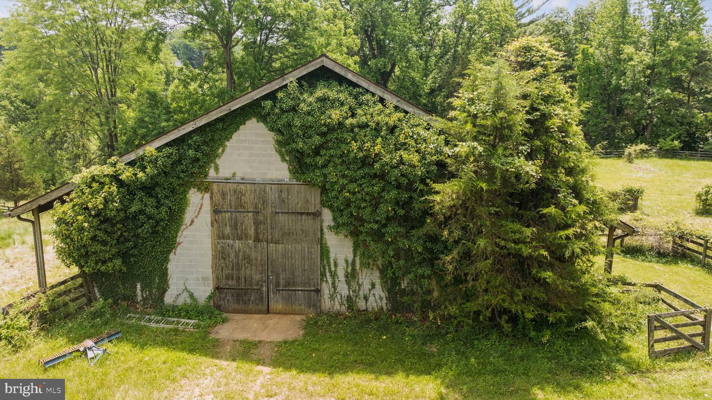 6393 W Rockburn Hill Rd Property Photo 65