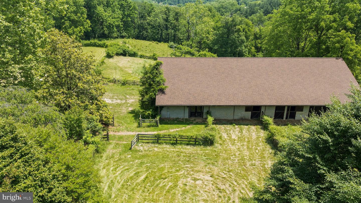 6393 W Rockburn Hill Rd Property Photo 87